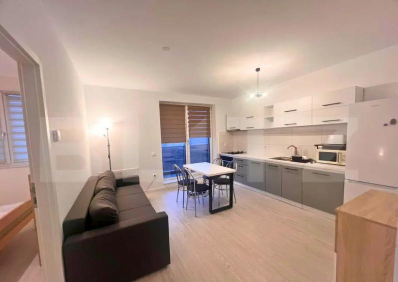 Apartament cu 2 camere decomandat în Chinteni