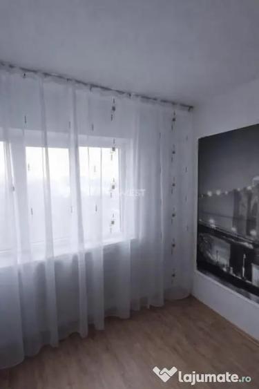 Apartament cu 3 camere decomandat 72MP in Nicolina-CUG - 4