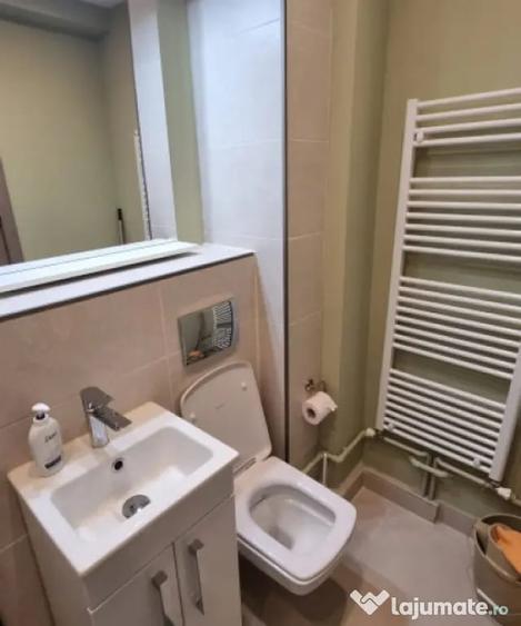 Apartament cu 2 camere semidecomandat, mobilat în Brazda lui Novac