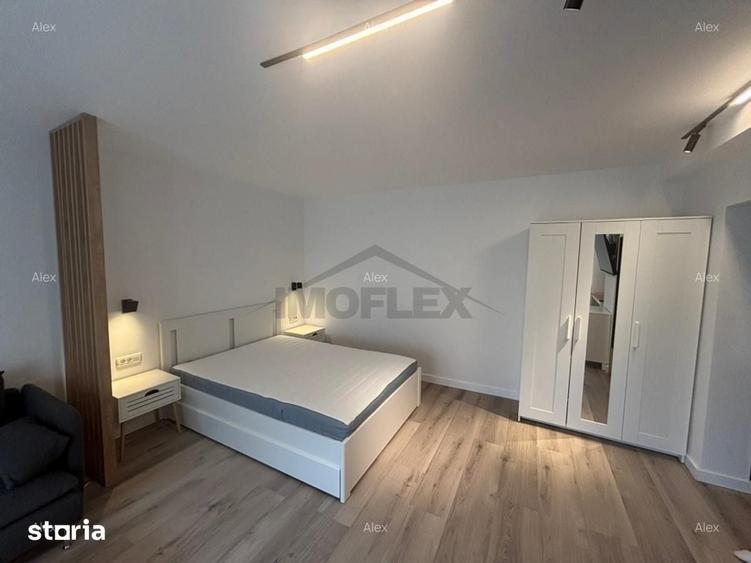 Garsonieră decomandată în Decebal