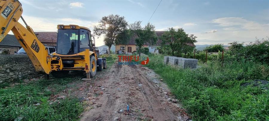 Casă individuală cu 4 camere cu Canalizare în Vințu de Jos