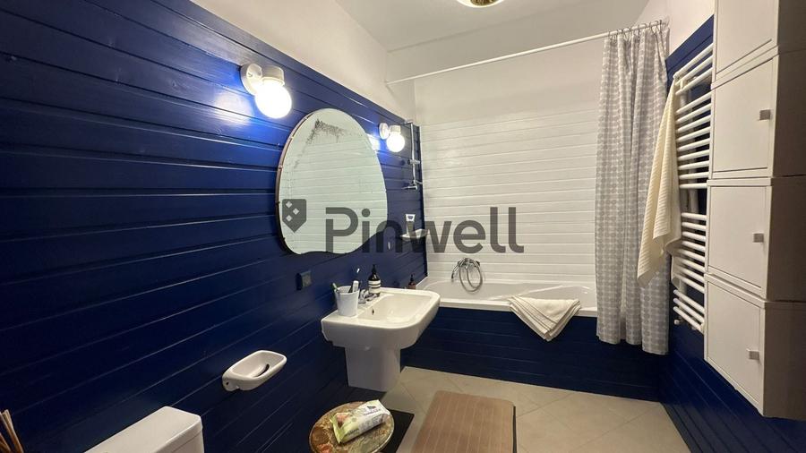 Apartament cu 3 camere semidecomandat, mobilat în Nord