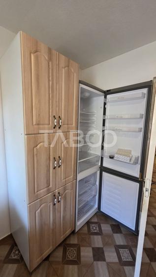 Apartament cu 3 camere decomandat, mobilat în Sebeș