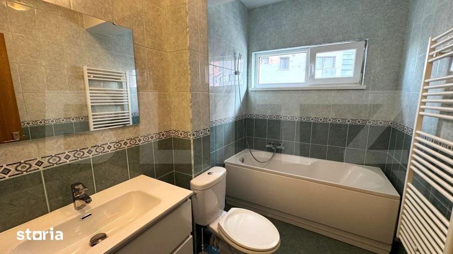 Apartament cu 3 camere în Independenței