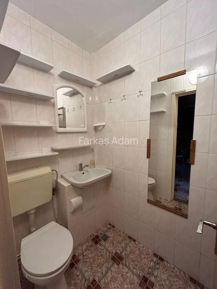 Apartament 4 camere | Izolat termic | Centrala proprie | Pivnita mare | Spatiu de depozitare | Gradina
