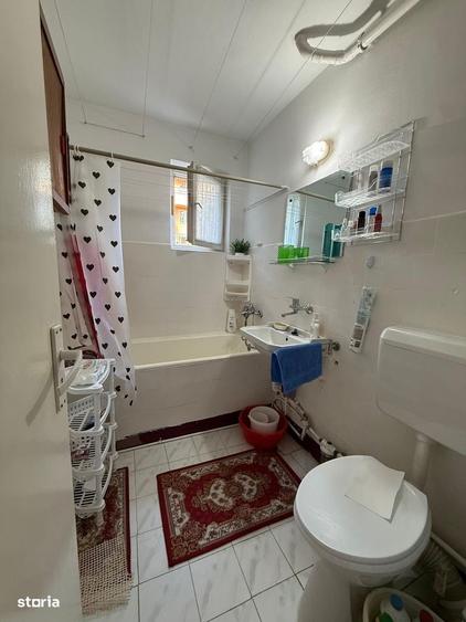 Apartament cu 3 camere decomandat în Ultracentral