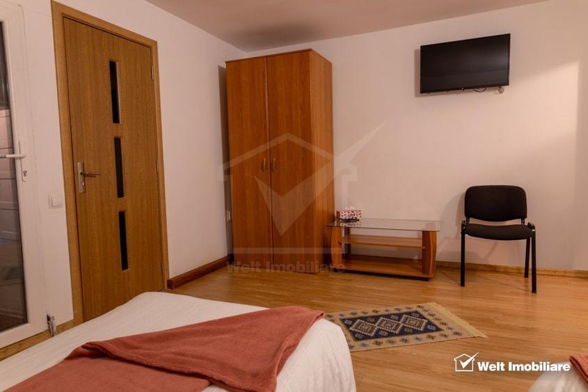 Casă individuală cu 15 camere cu Canalizare în Zorilor