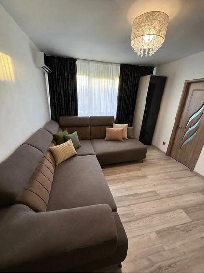 Apartament cu 2 camere semidecomandat în Teilor