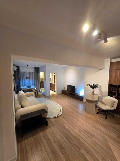Apartament cu 2 camere decomandat în Lujerului