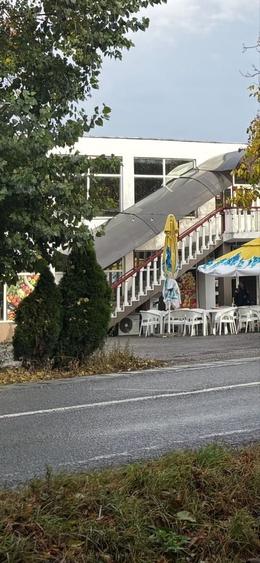 Spațiu comercial, de 140 mp, în Gornești