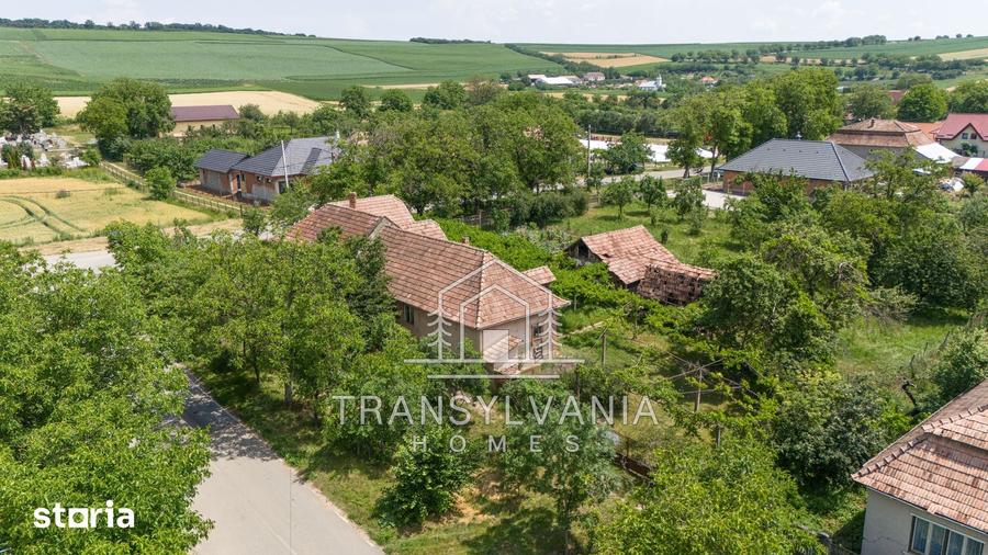 Casă cu 5 camere cu Teren 1922 Mp în Tritenii de Jos
