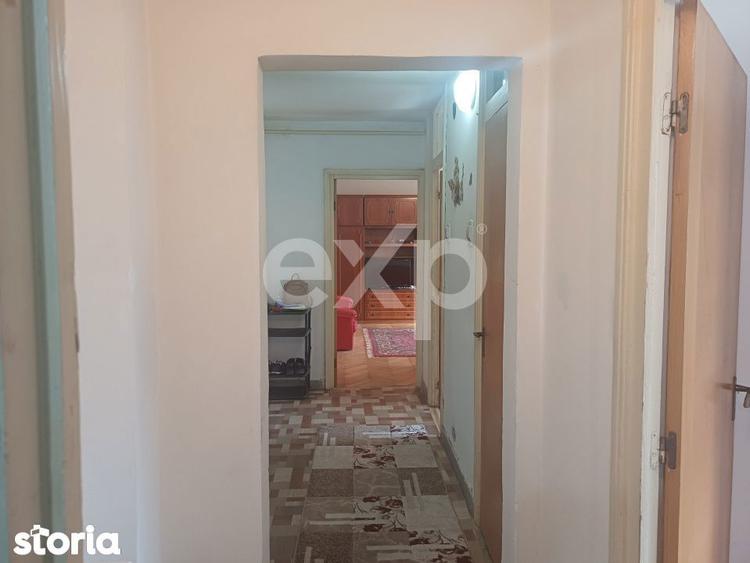 Apartament cu 2 camere decomandat, mobilat în Negru Vodă