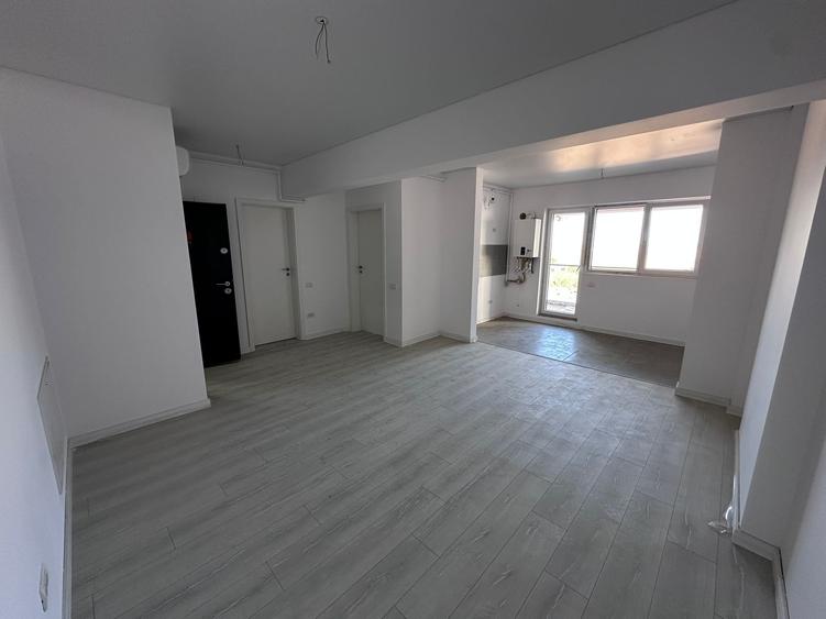 Apartament cu 2 camere decomandat în Berceni