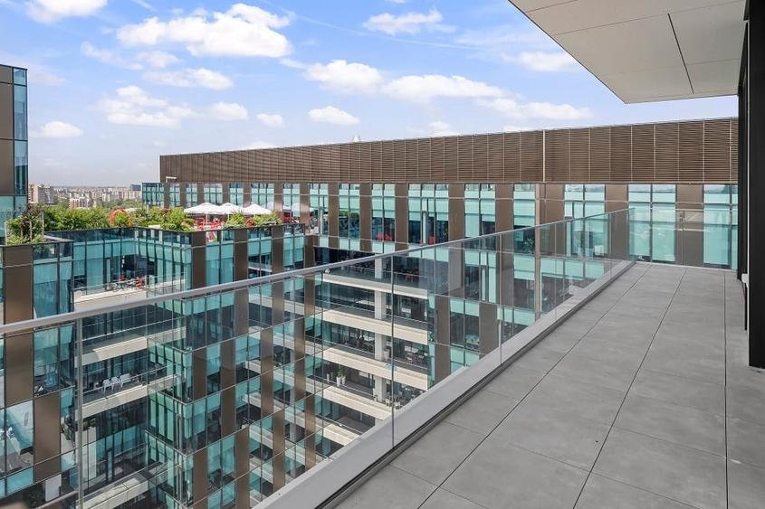 Apartament cu 4 camere semidecomandat, mobilat în Cotroceni