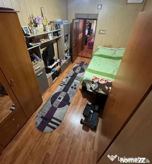 Casă cu 4 camere cu Teren 216 Mp în Păcii