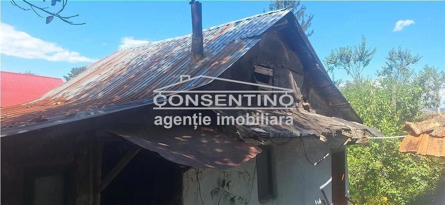 Casă cu Teren 3167 Mp în Măgura