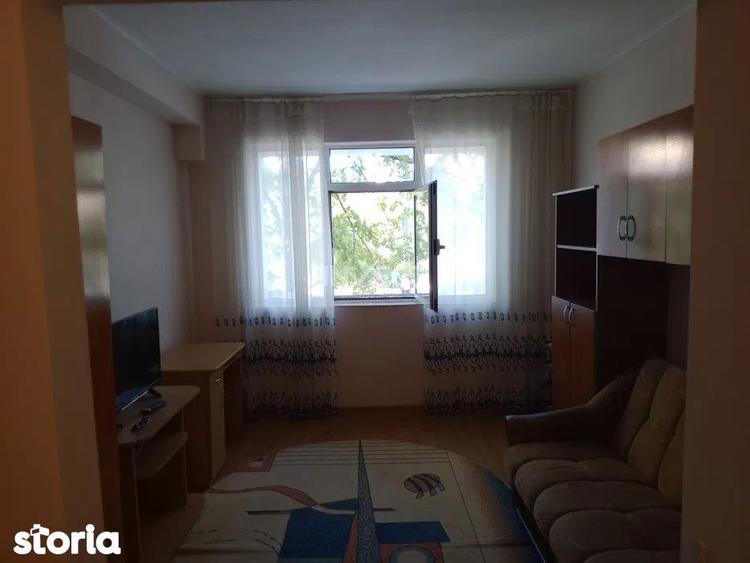 Camera camin-Piata Nicolina-etaj 1 - 2
