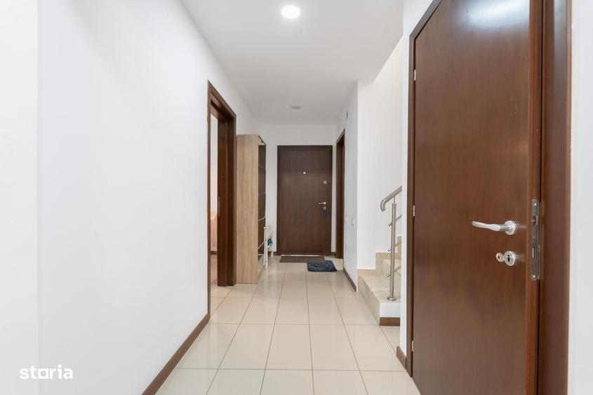 Casă cu 4 camere în Ștefăneștii de Jos