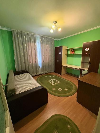 Apartament cu 2 camere decomandat în Unirii