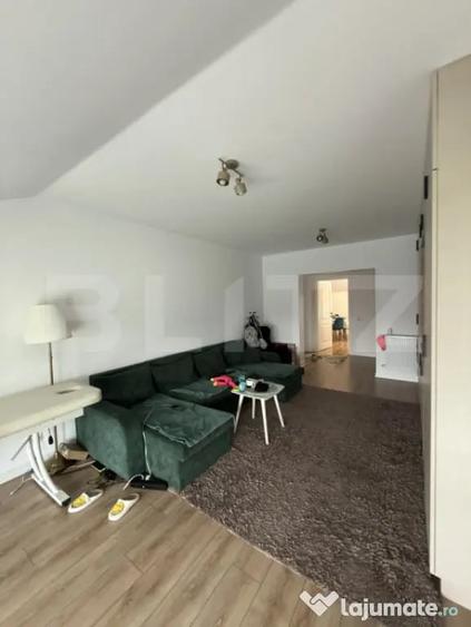 Apartament cu 3 camere decomandat, mobilat în Burdujeni