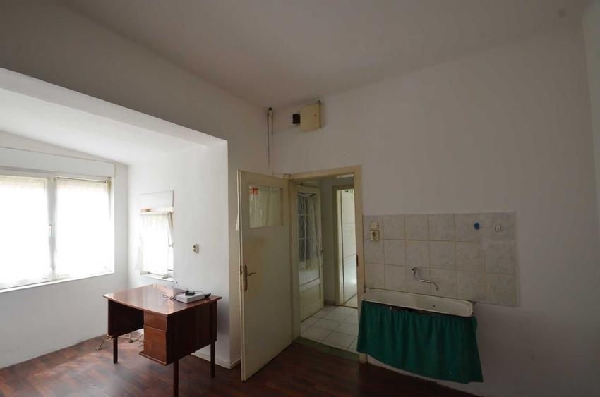 Spațiu comercial, de 260 mp, în Ultracentral