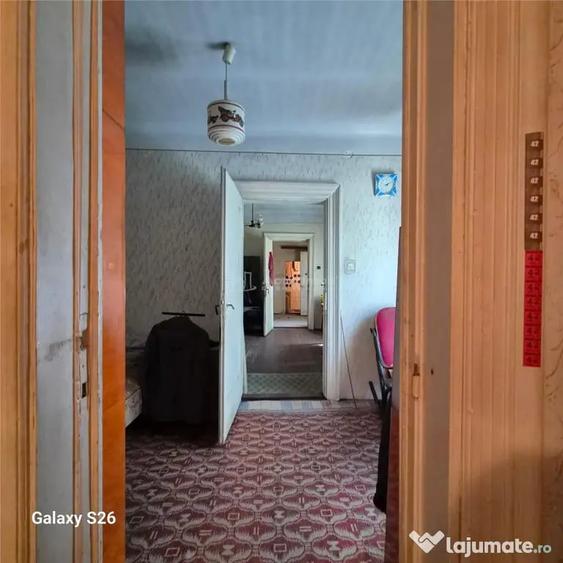 Casă cu 3 camere cu Teren 46 Mp în Cotroceni