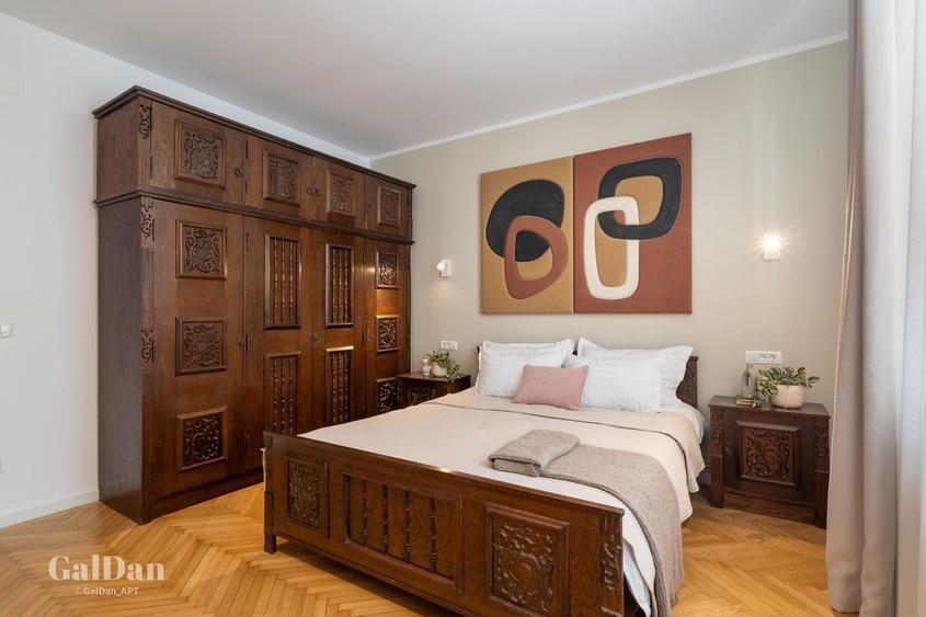 Apartament cu 4 camere, mobilat în Universitate