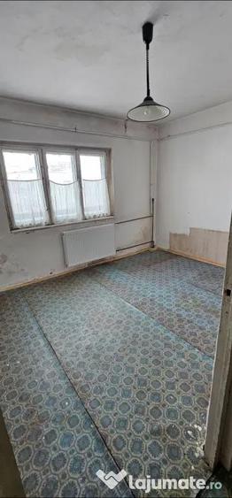 Apartament 2 camere Ploiesti - cartier 9 Mai - direct proprietar - 1
