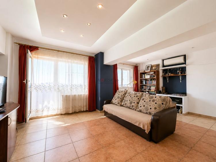 Apartament cu 2 camere semidecomandat, mobilat în 13 Septembrie