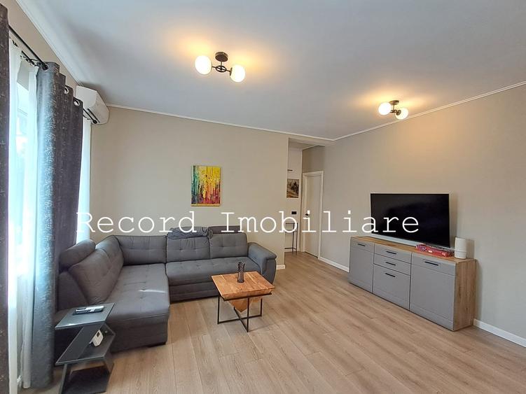 Apartament cu 2 camere semidecomandat în Aurel Vlaicu