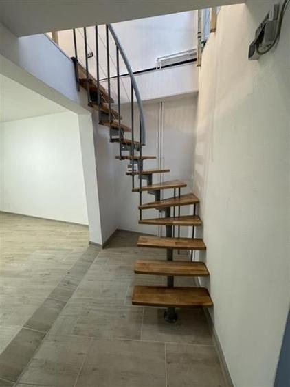 Apartament cu 4 camere nedecomandat în Plevnei