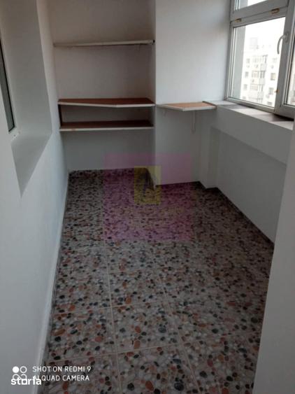 Apartament cu 3 camere decomandat în Decebal