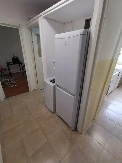 Apartament cu 2 camere semidecomandat în Girocului