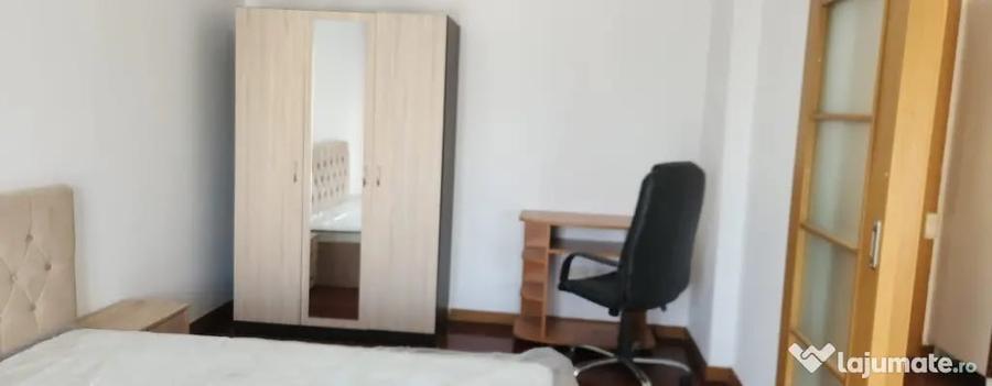 Apartament cu 3 camere în Ștefăneștii de Jos