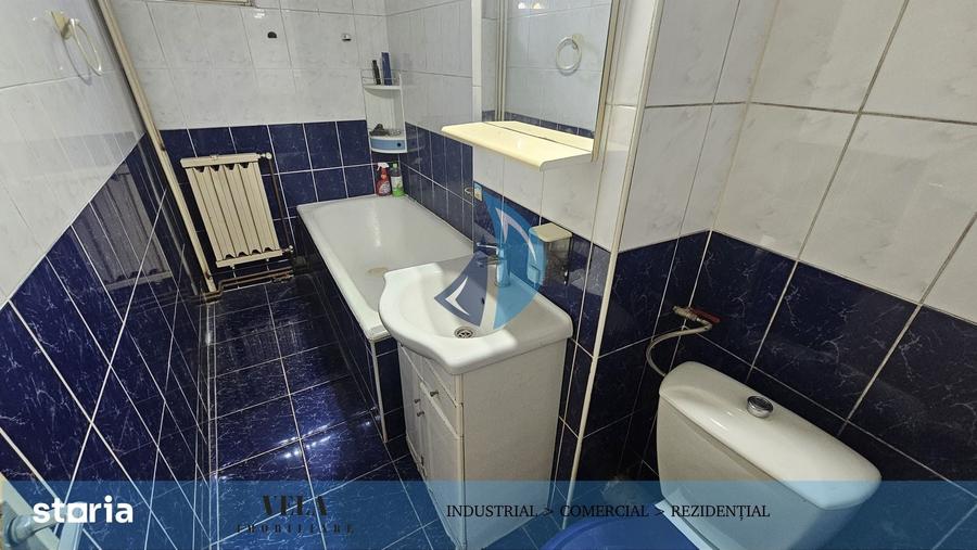 Apartament cu 3 camere în 22 Decembrie 1989