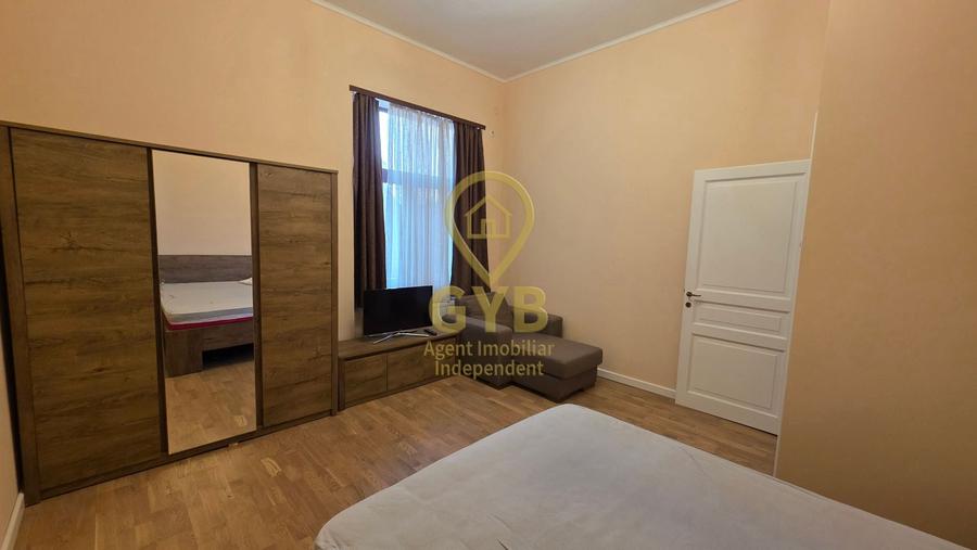 Apartament cu 2 camere decomandat, mobilat în Ultracentral