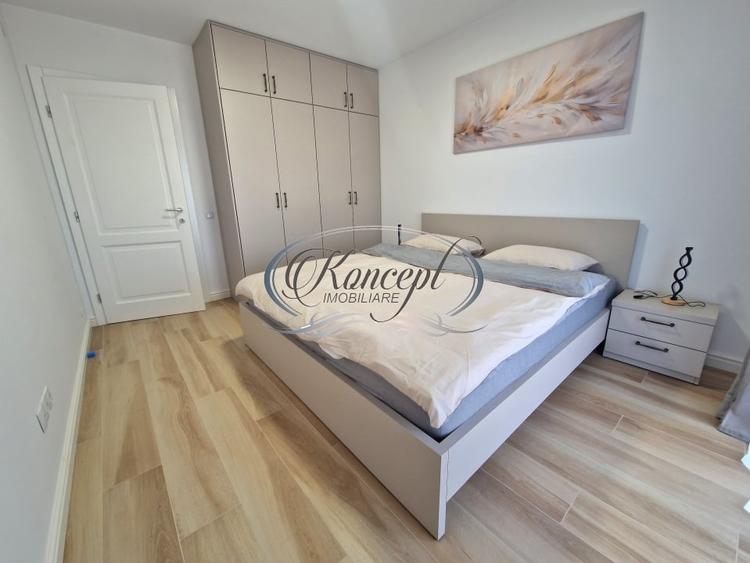 Apartament cu 4 camere semidecomandat, mobilat în Borhanci