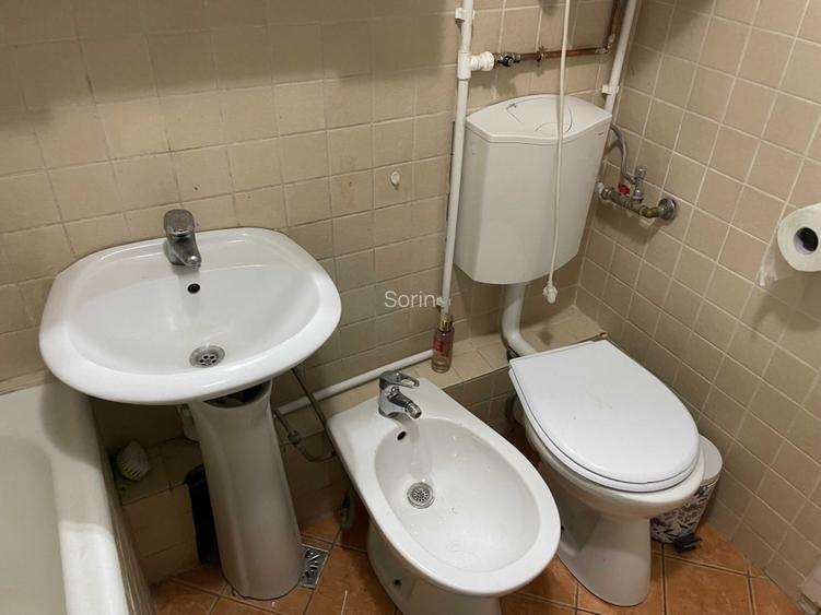 APARTAMENT 4 camere-Lacul Tei-Parc Tei