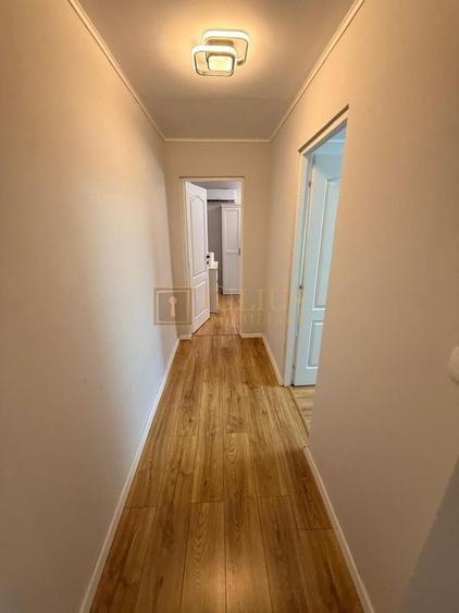 Apartament cu 2 camere decomandat, mobilat în Complex Studențesc