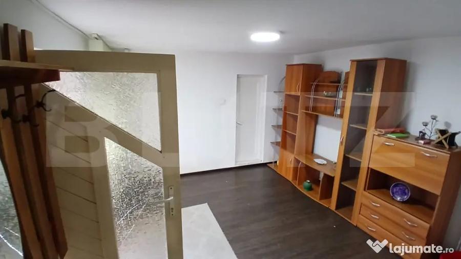 Casă cu 4 camere cu Teren 1182 Mp în Central