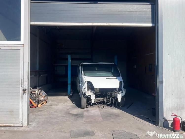 Spațiu comercial, de 400 mp, în Brestei