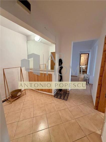 Apartament cu 2 camere decomandat, mobilat în Malu Roșu