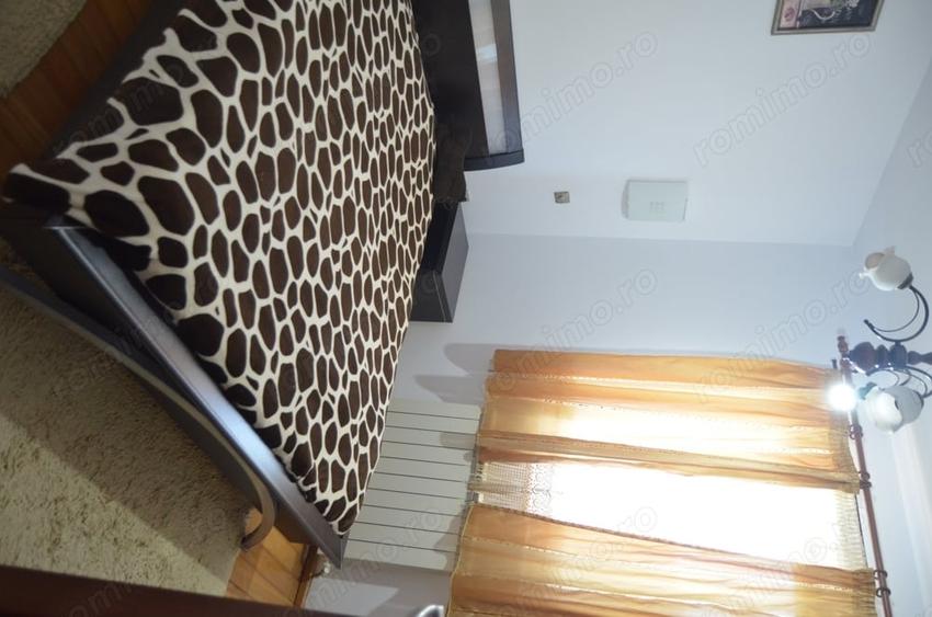 Apartament cu 2 camere decomandat în Predeal
