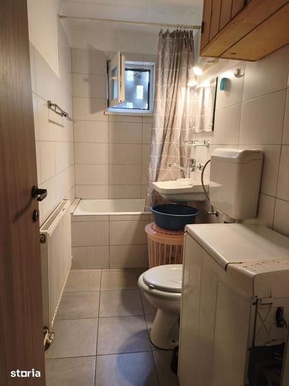 Apartament cu 2 camere semidecomandat în Dâmbu Pietros