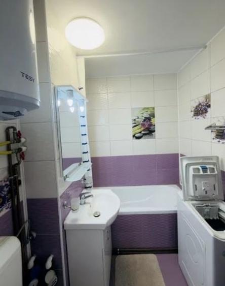 Vitan ,Auchan,bl.reabilitat,et.4.10,DECOMANDATA,centrala,boiler,parcare,mobilata - 5