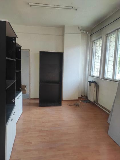 Spațiu comercial, de 249 mp, în Central
