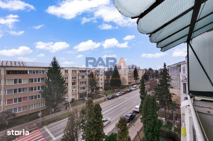 Apartament cu 4 camere în Ultracentral
