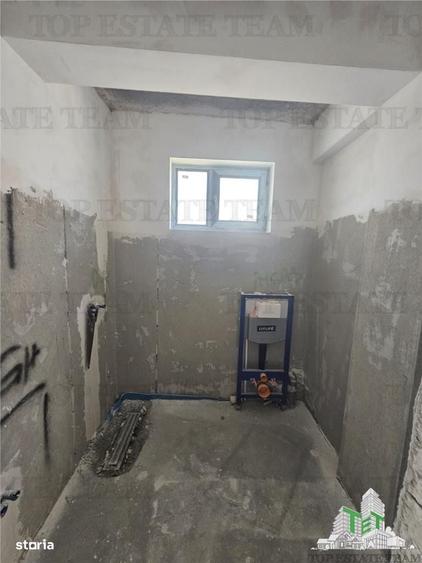 Casă cu 4 camere cu Teren 172 Mp în Dudu