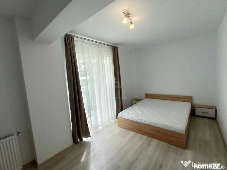 Apartament cu 3 camere semidecomandat, mobilat în Florești