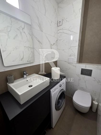 Apartament cu 3 camere | Etaj 1 | Ultracentral |  Oradea - 11